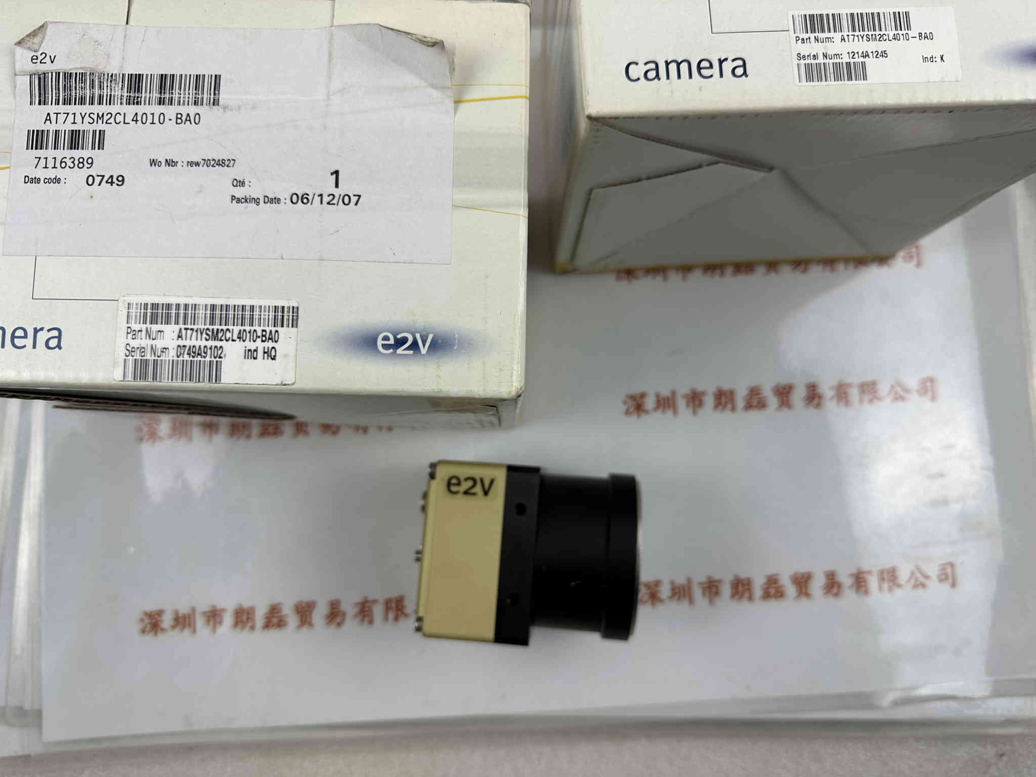 E2V    AT71YSM2CL4010-BA0  工业线扫相机